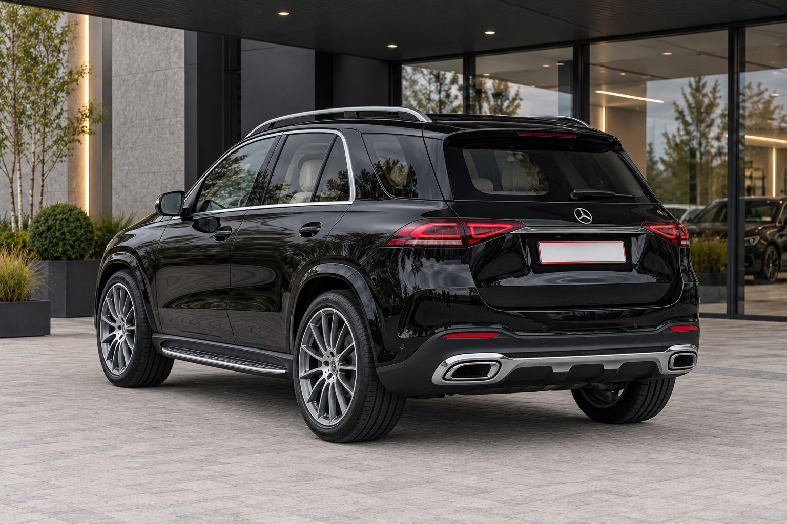 Mercedes-Benz GLE 450 4MATIC — rear three-quarter view