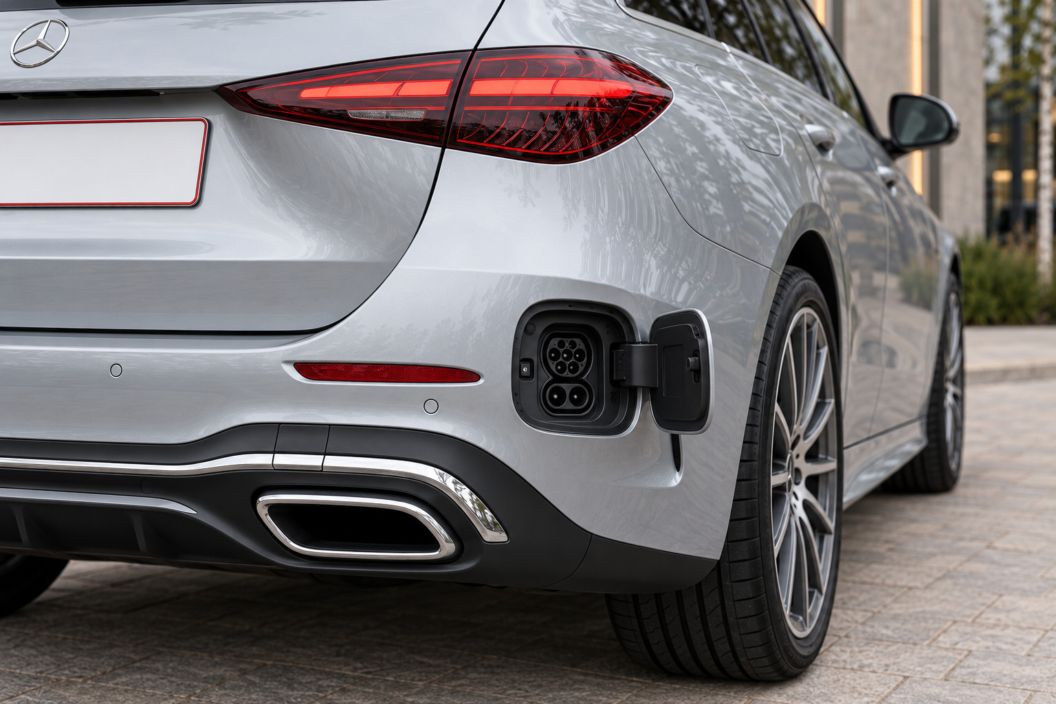 Mercedes-Benz C300e Estate — charging socket